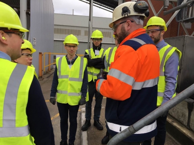 Members of the BEIS and British Glass teams on site at Saint-Gobain