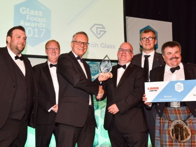 AMETEK Land collects the Glass Focus award for Innovative Solution