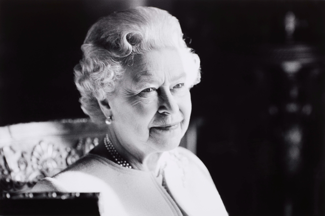 British Glass is saddened and in mourning at the passing of our Head of State Queen Elizabeth II after 70 loyal and inspirational years